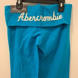 NEW Abercrombie & Fitch Women’s Yoga Sweatpants S